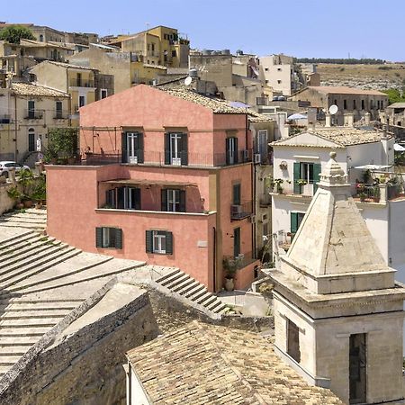 Casa Rosa Lägenhet Ragusa Exteriör bild
