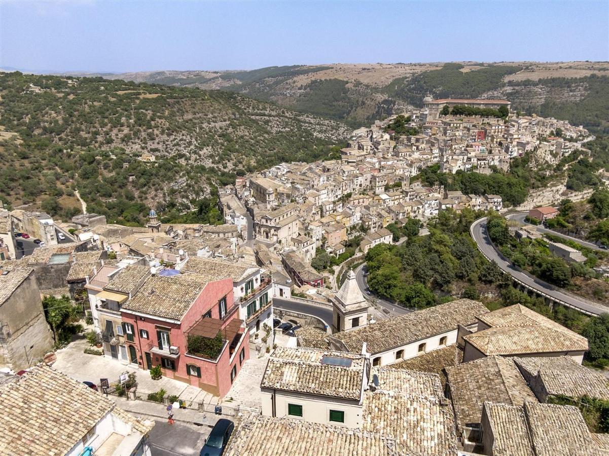 Casa Rosa Lägenhet Ragusa Exteriör bild