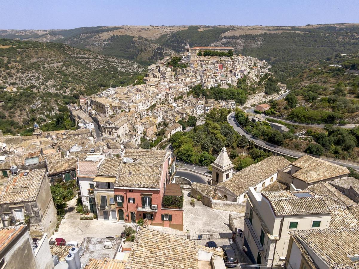 Casa Rosa Lägenhet Ragusa Exteriör bild