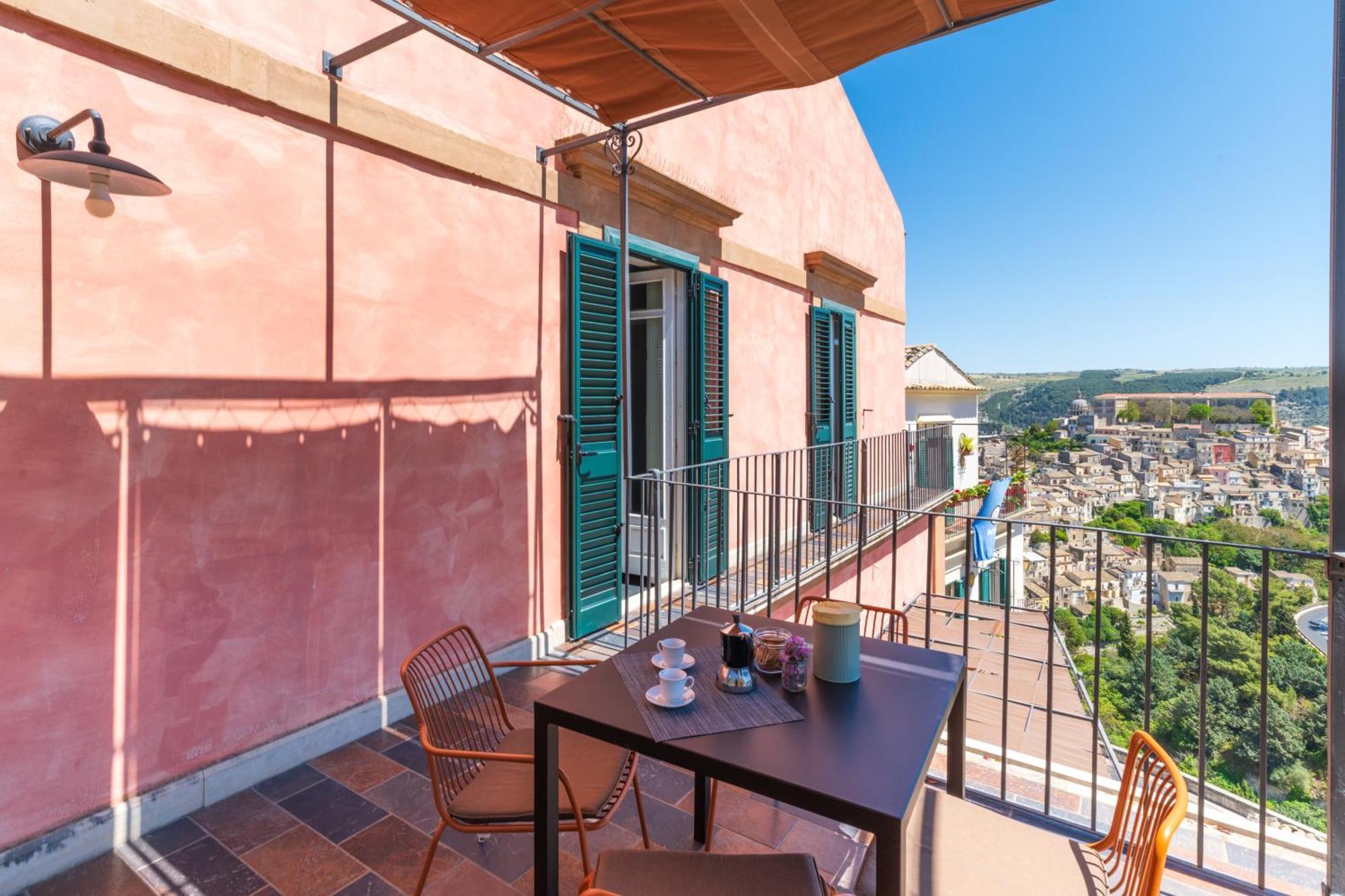 Casa Rosa Lägenhet Ragusa Exteriör bild