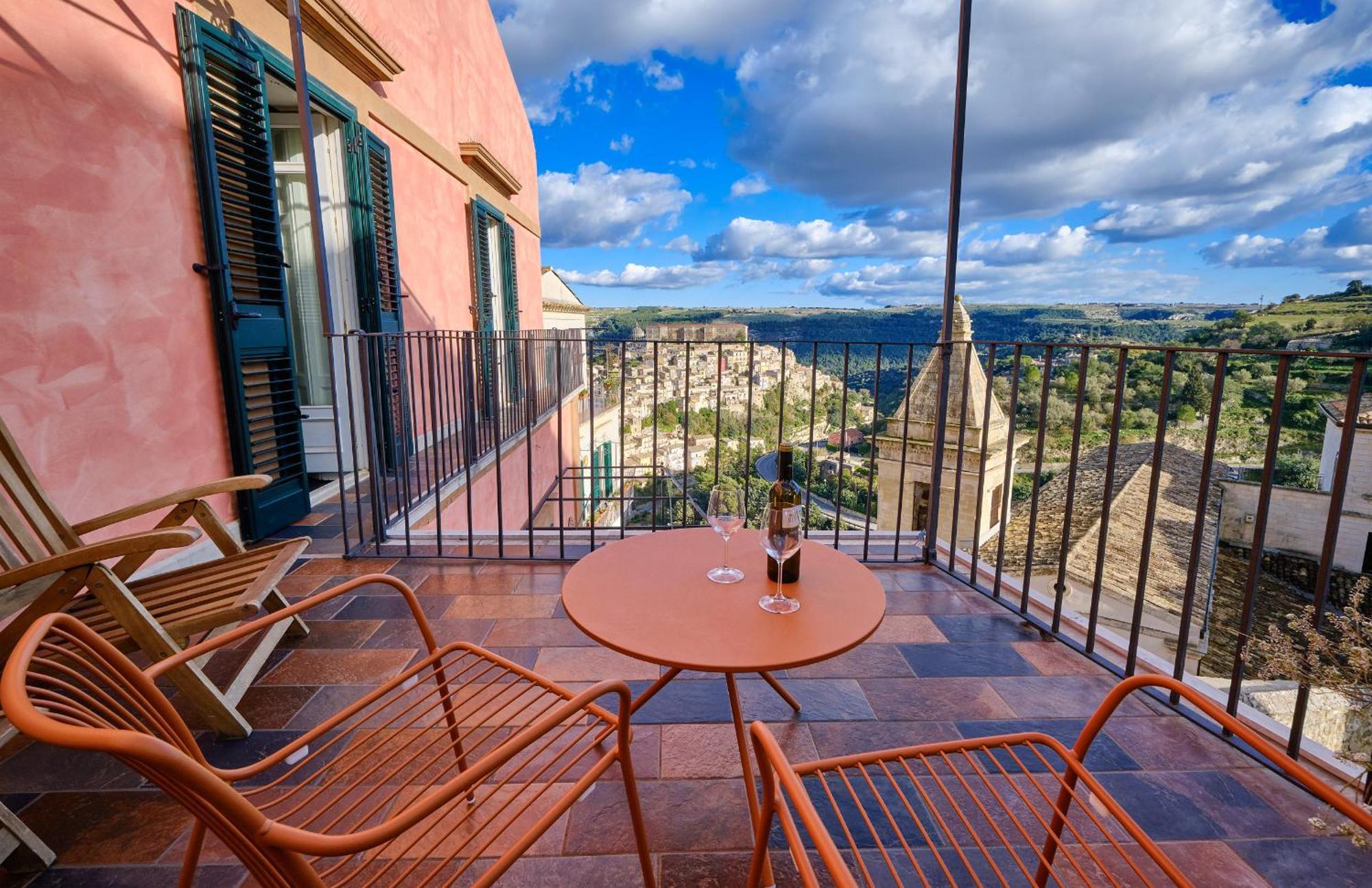 Casa Rosa Lägenhet Ragusa Exteriör bild